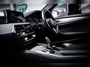 Used BMW 5 Series 2017 for sale - 78946817: Photo