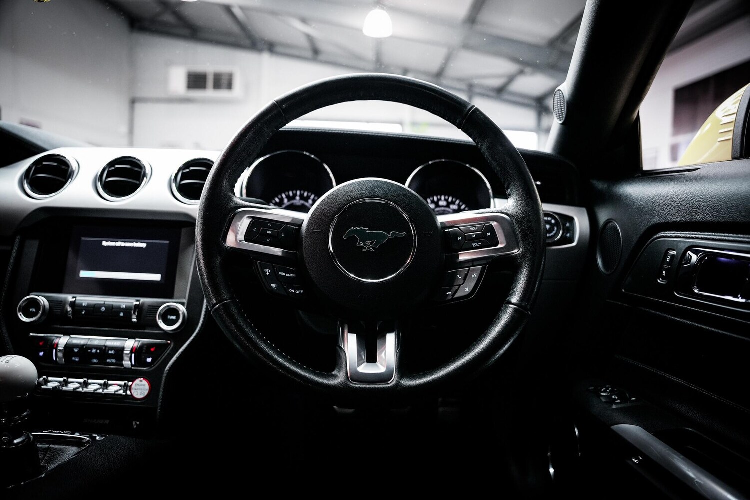 Used Ford Mustang 2018 for sale - 77387309: Photo 19