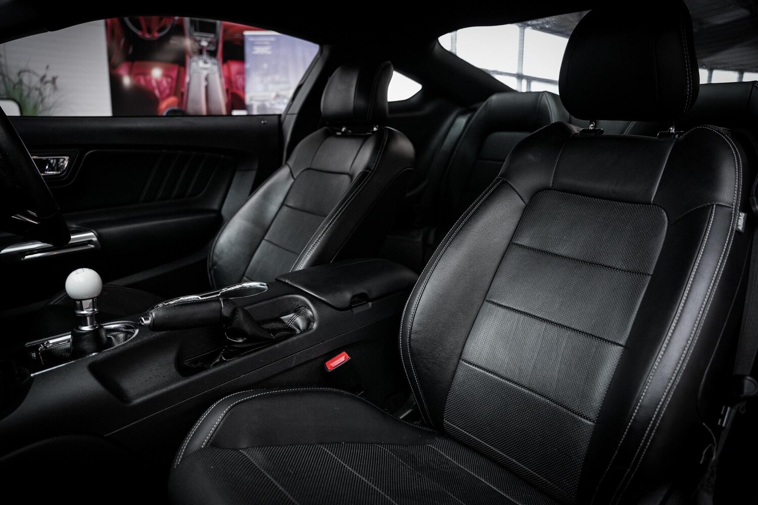 Used Ford Mustang 2018 for sale - 77387309: Photo 22