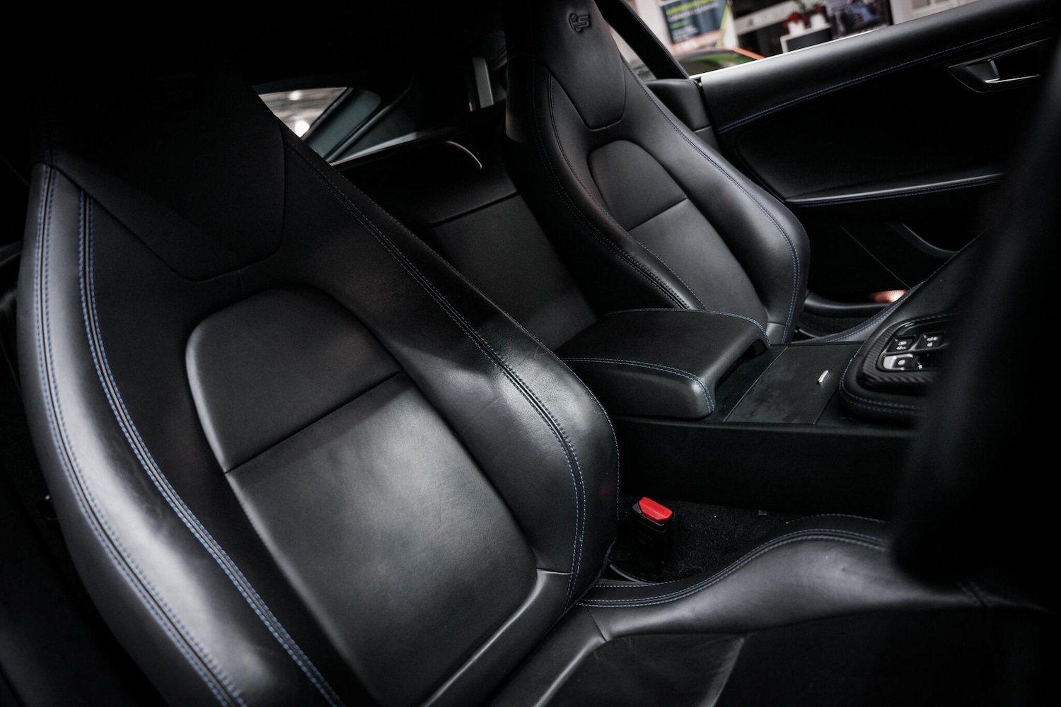 Used Jaguar F-Type 2016 for sale - 76823391: Photo 18