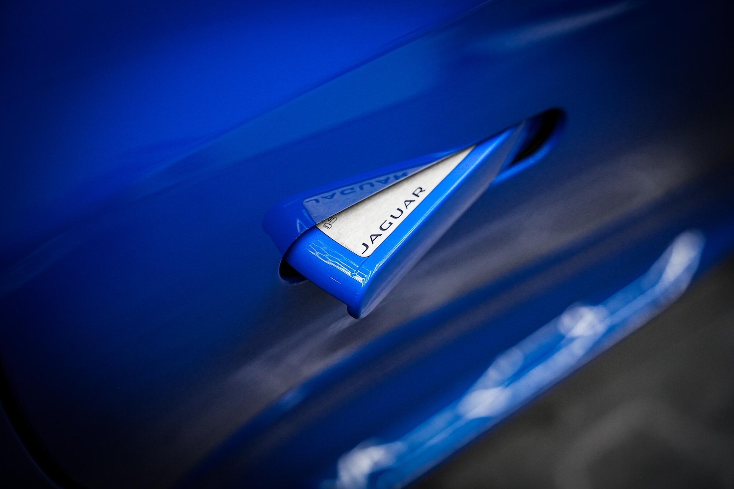 Used Jaguar F-Type 2016 for sale - 76823391: Photo 39