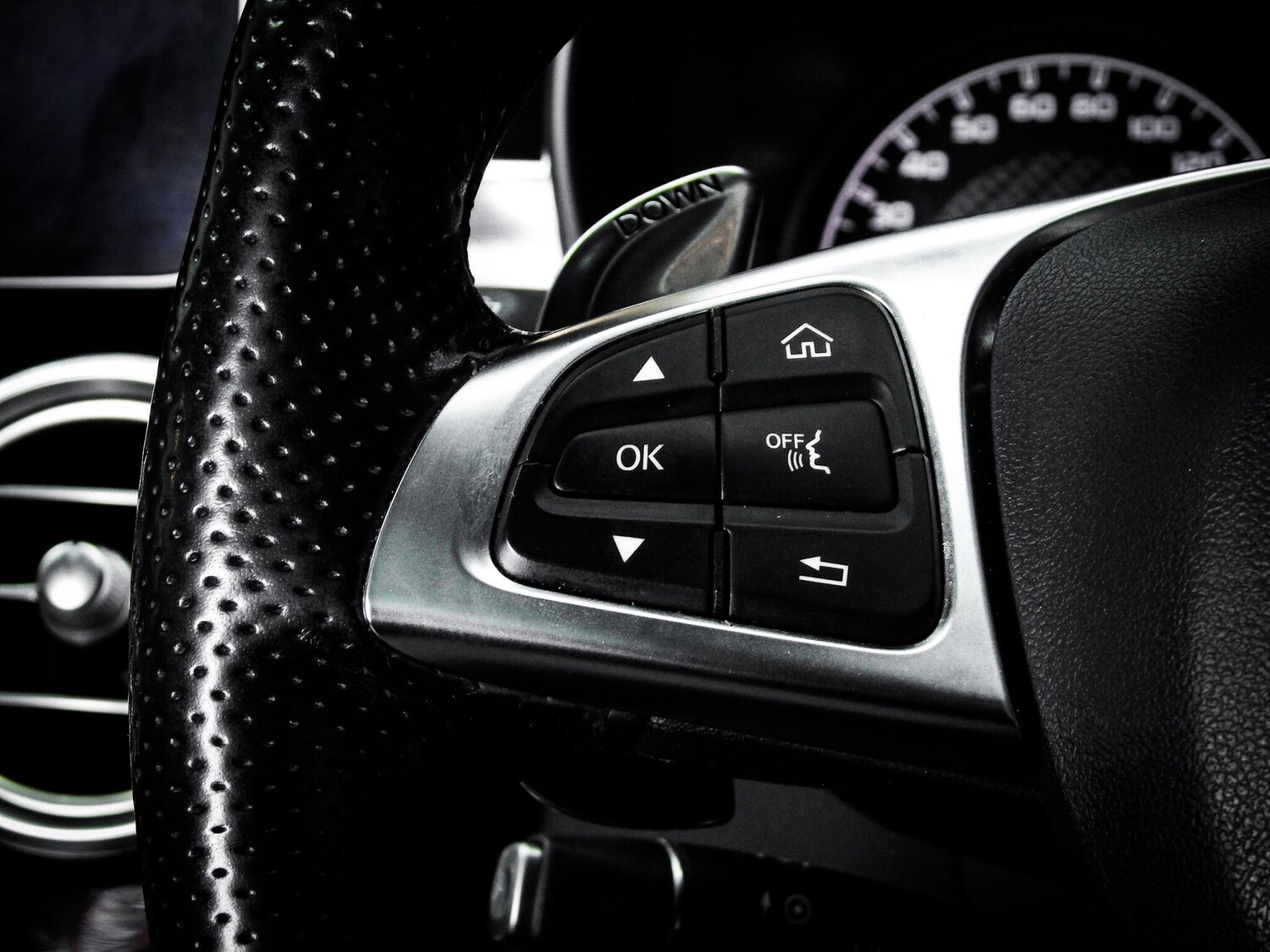 Used Mercedes-Benz C Class 2017 for sale - 77202756: Photo 30