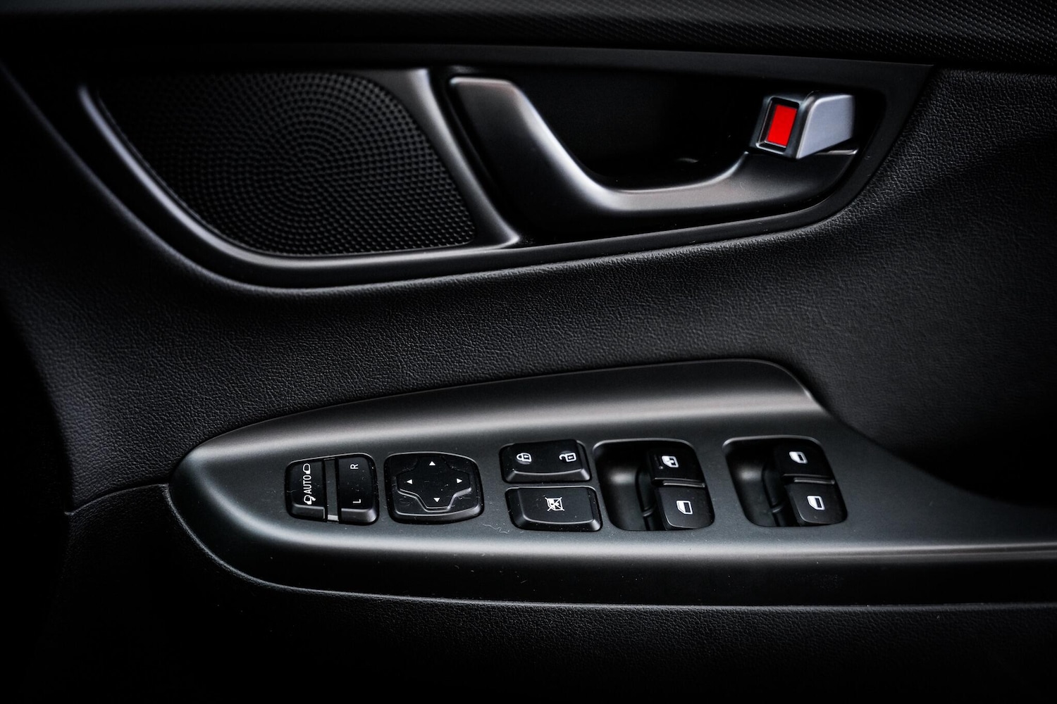 Used Hyundai KONA 2021 for sale - 76689952: Photo 51