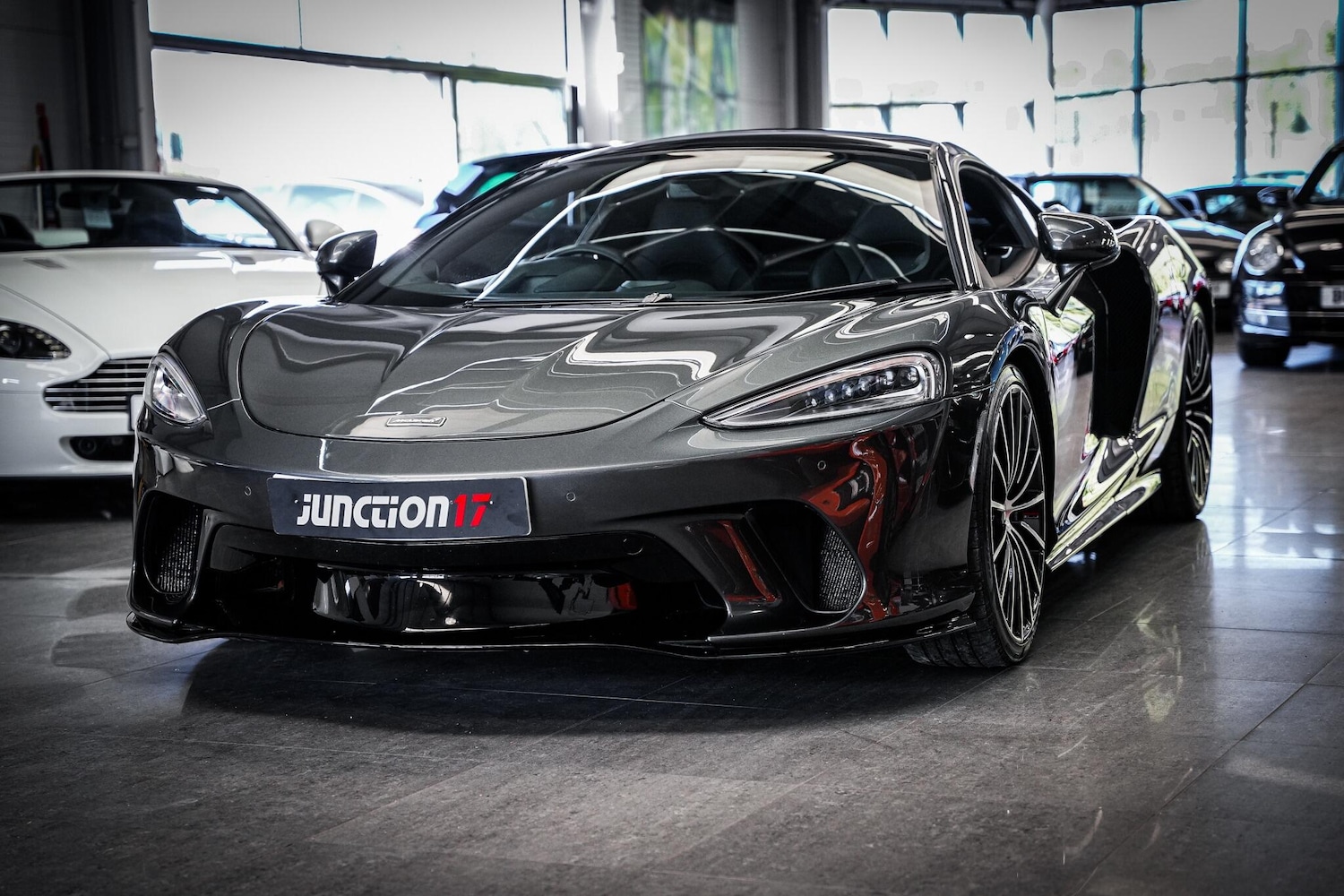 Used McLaren GT 2020 for sale - 76660513: Photo 17