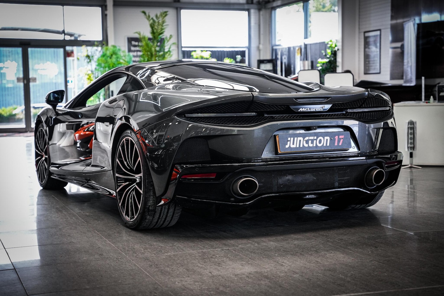 Used McLaren GT 2020 for sale - 76660513: Photo 18