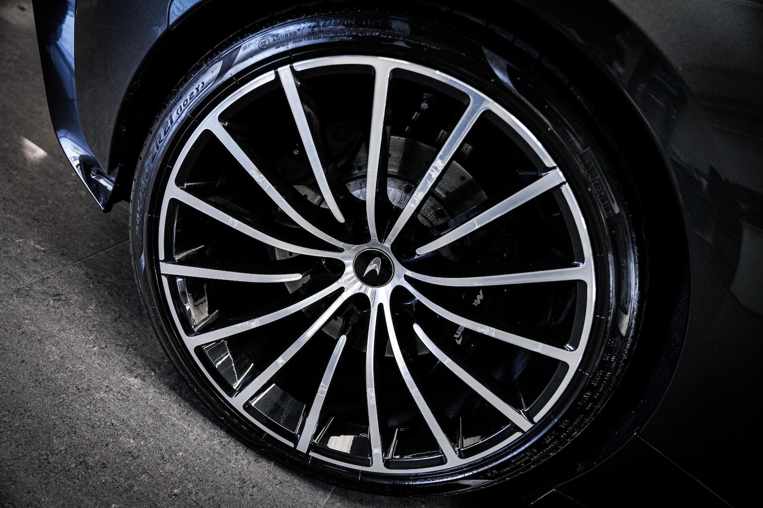 Used McLaren GT 2020 for sale - 76660513: Photo 31