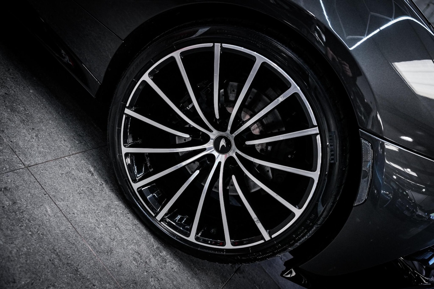 Used McLaren GT 2020 for sale - 76660513: Photo 32