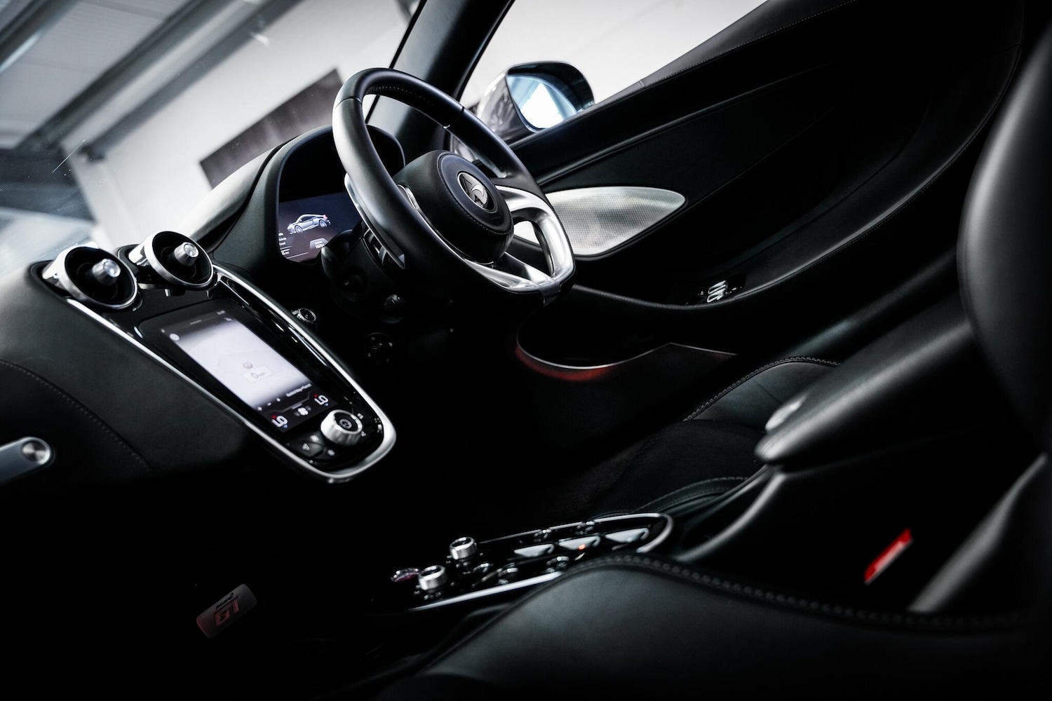 Used McLaren GT 2020 for sale - 76660513: Photo 6