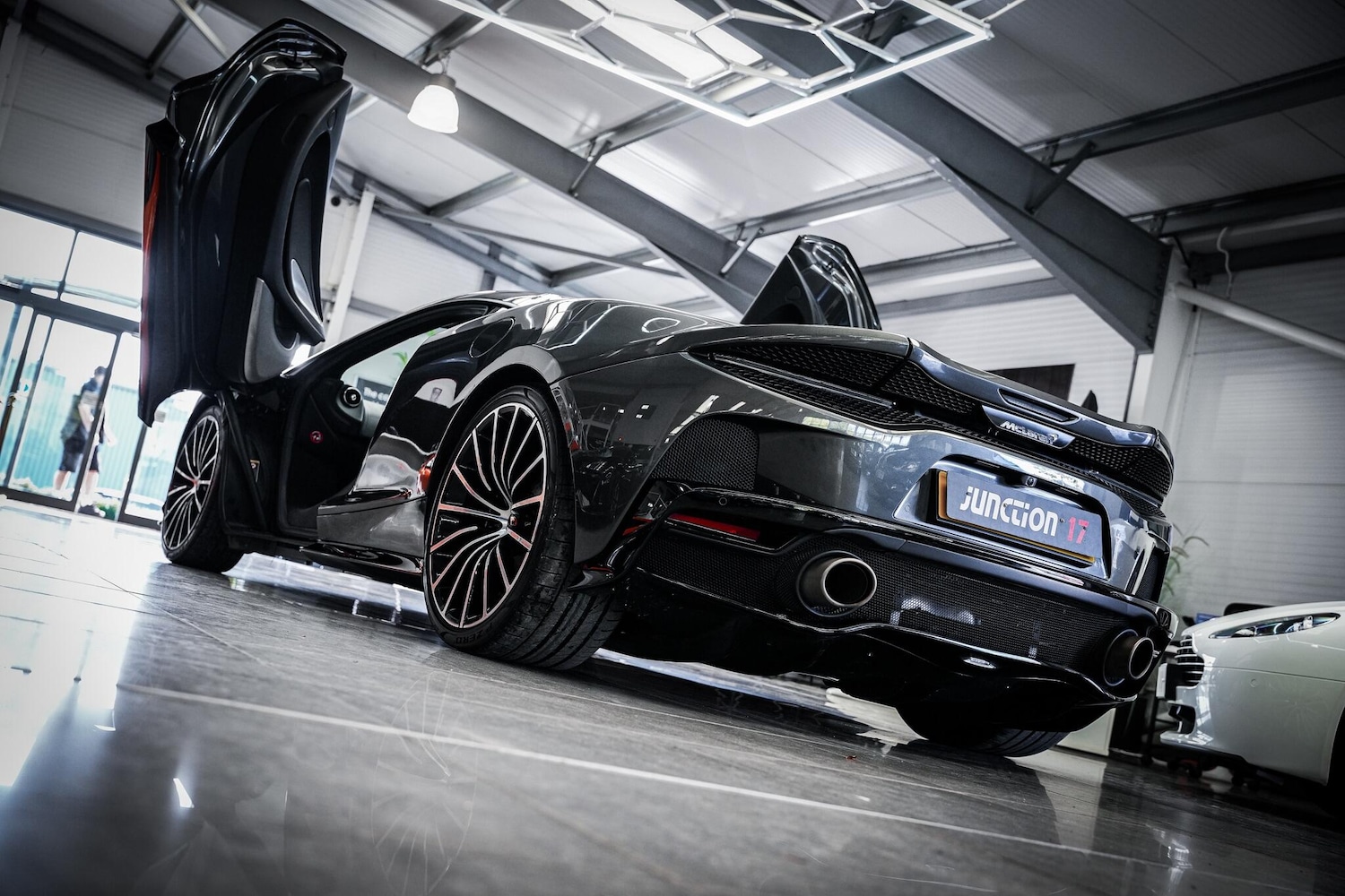 Used McLaren GT 2020 for sale - 76660513: Photo 9