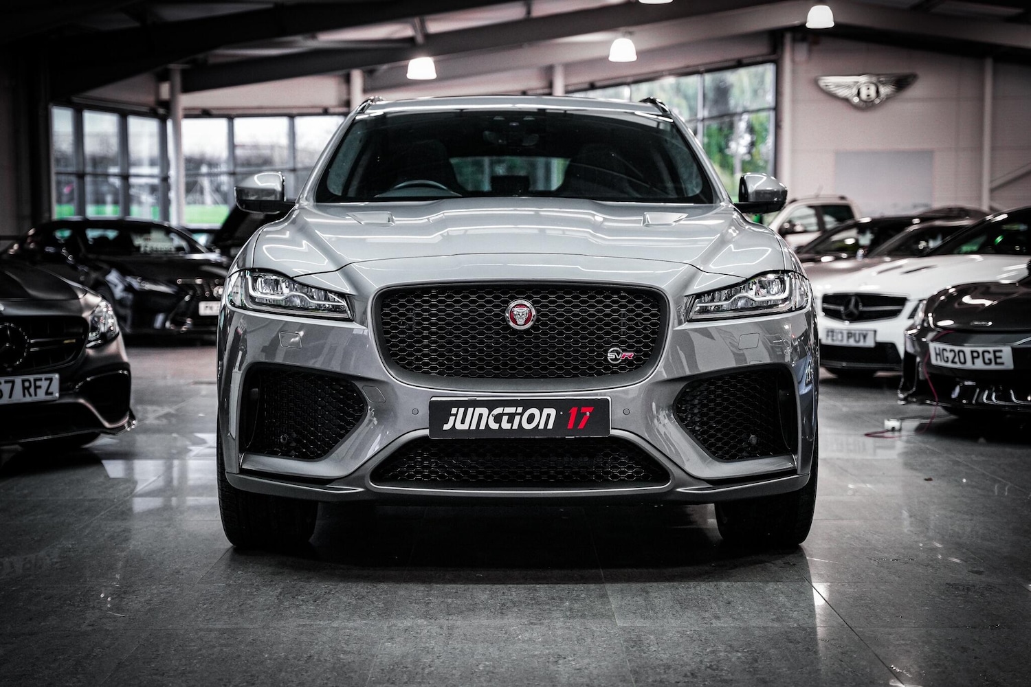 Used Jaguar F-Pace 2019 for sale - 76660507: Photo 11