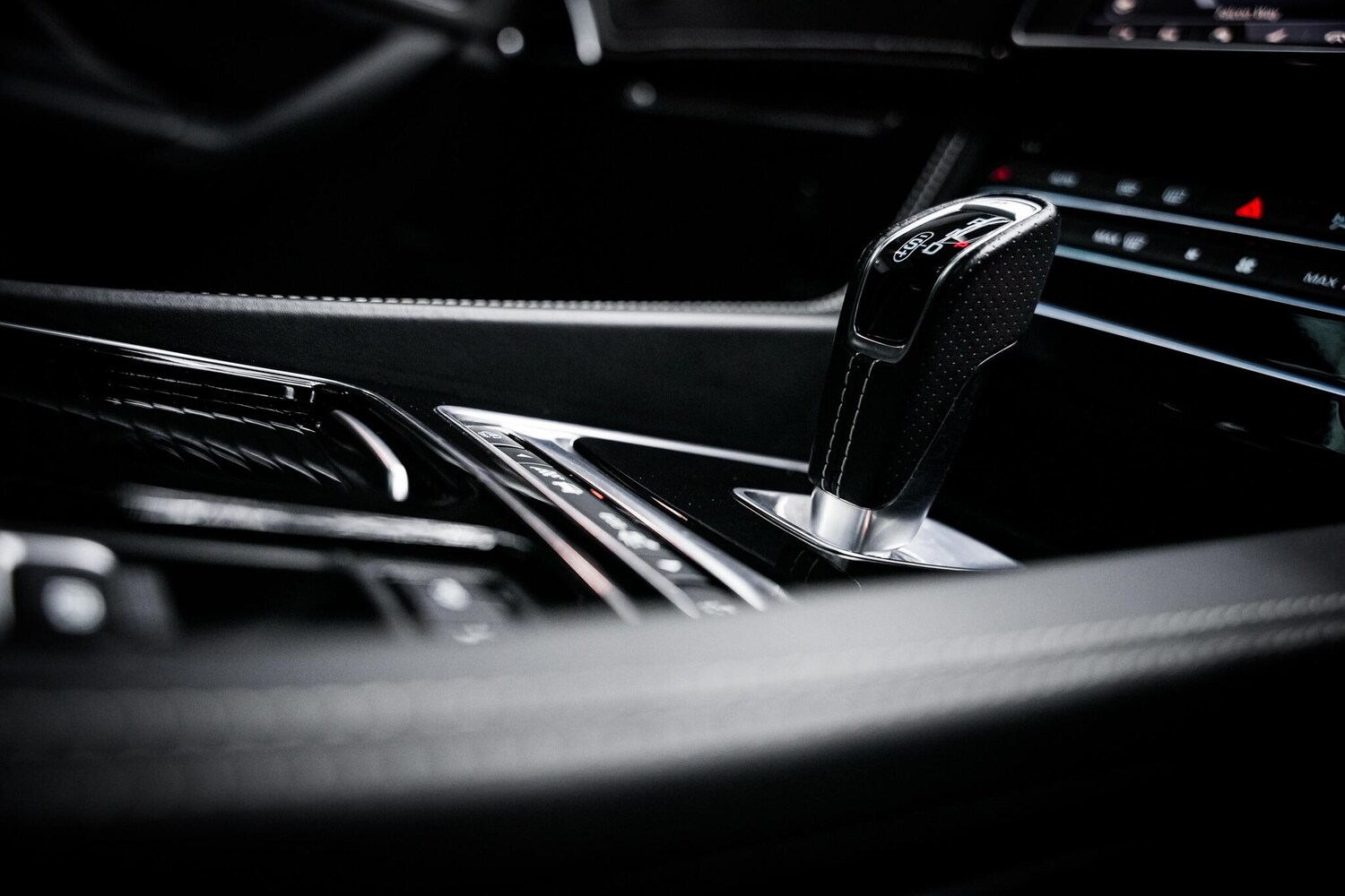 Used Jaguar F-Pace 2019 for sale - 76660507: Photo 51