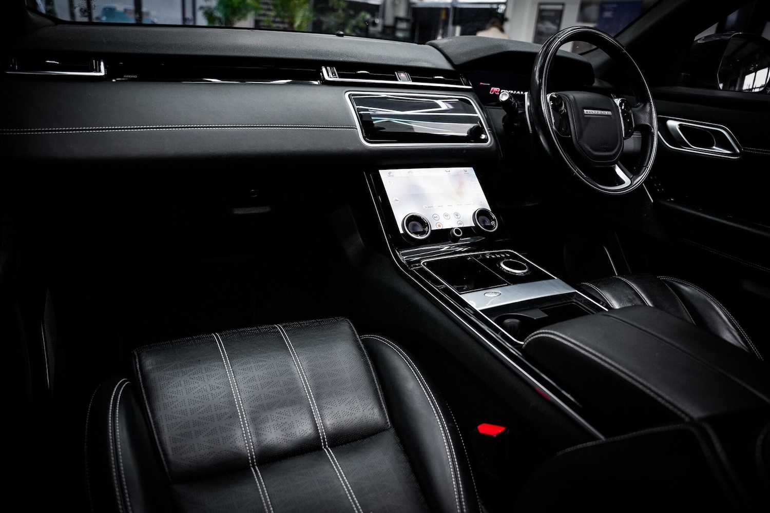 Used Land Rover Range Rover Velar 2020 for sale - 76660452: Photo 23