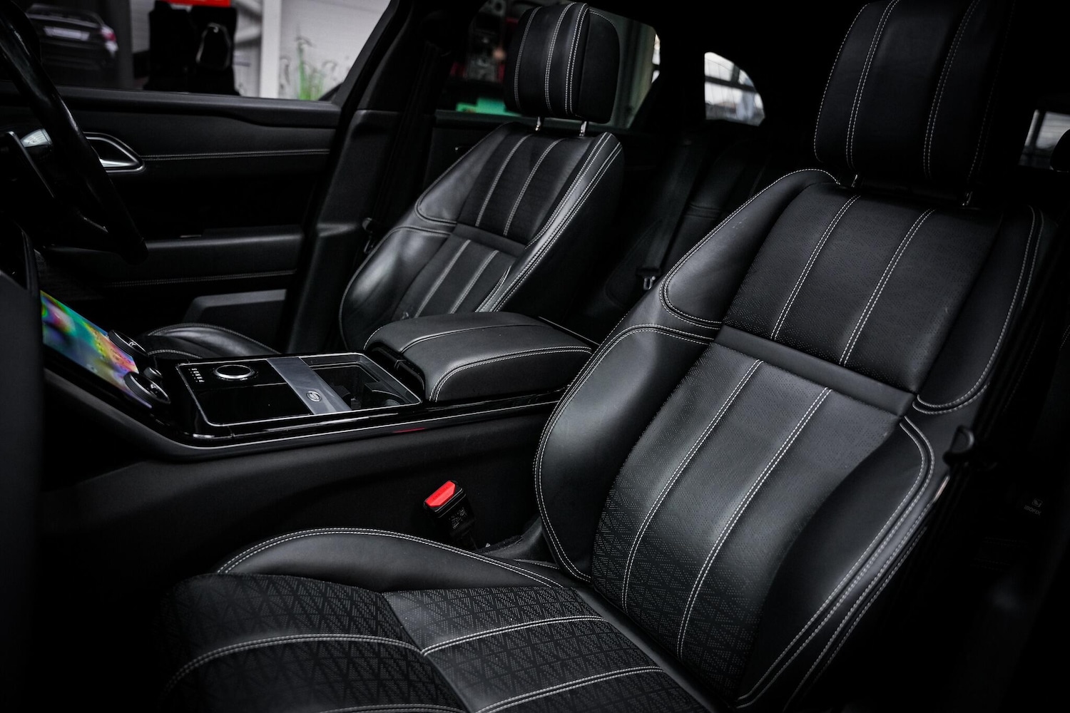 Used Land Rover Range Rover Velar 2020 for sale - 76660452: Photo 24