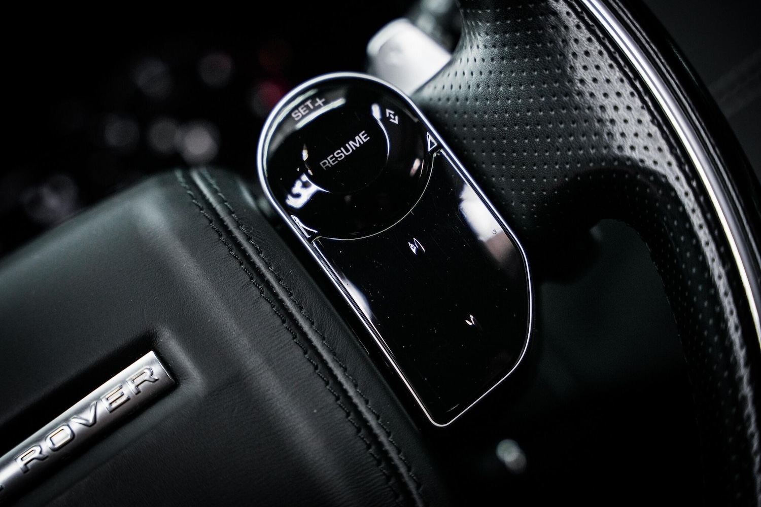 Used Land Rover Range Rover Velar 2020 for sale - 76660452: Photo 44