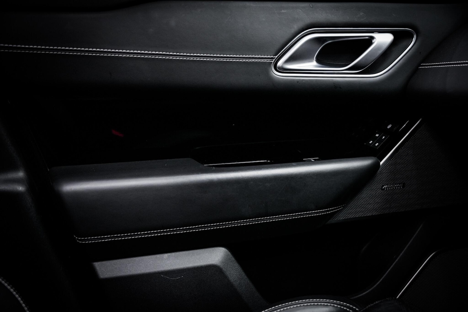 Used Land Rover Range Rover Velar 2020 for sale - 76660452: Photo 46