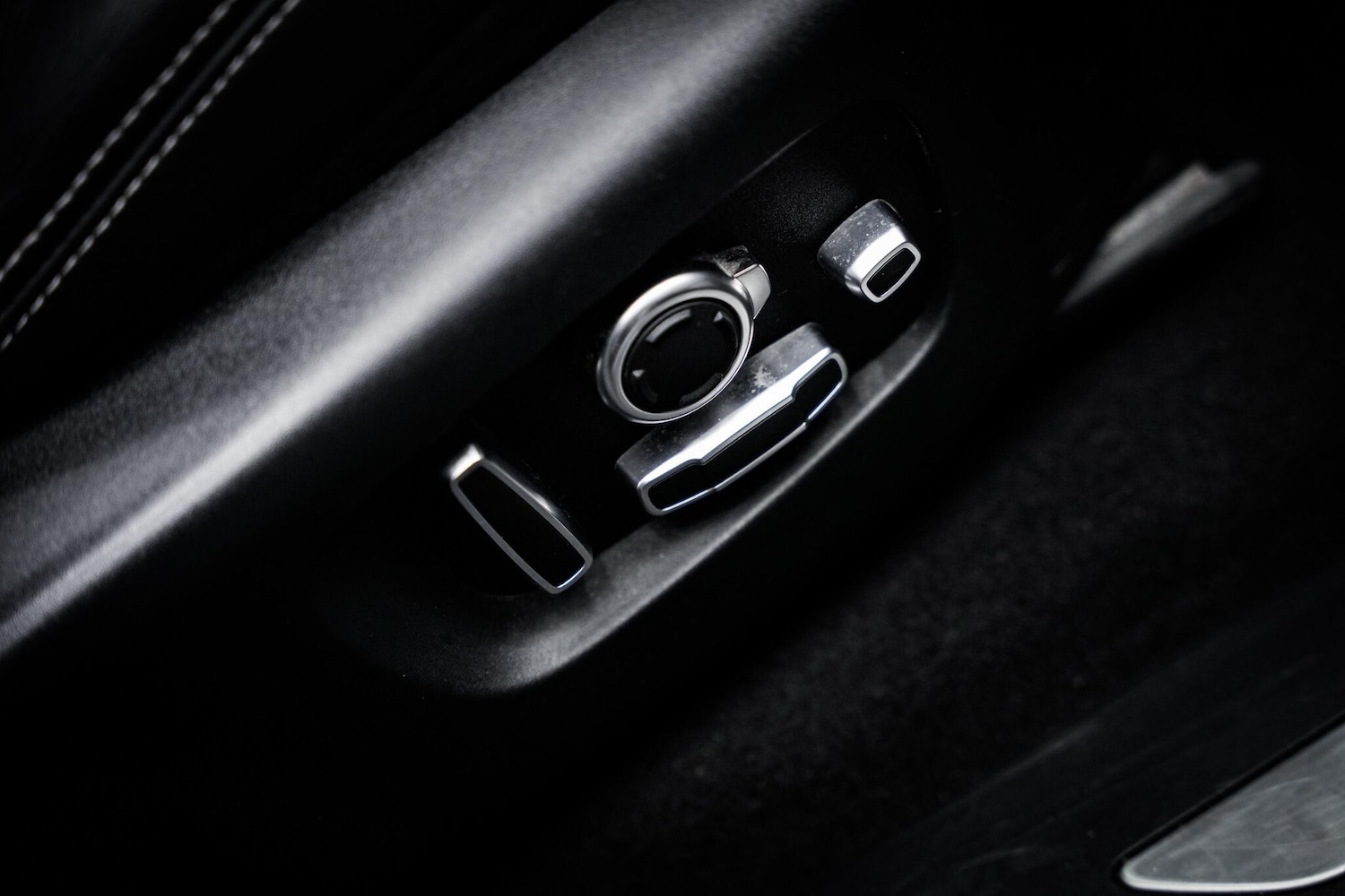 Used Land Rover Range Rover Velar 2020 for sale - 76660452: Photo 50