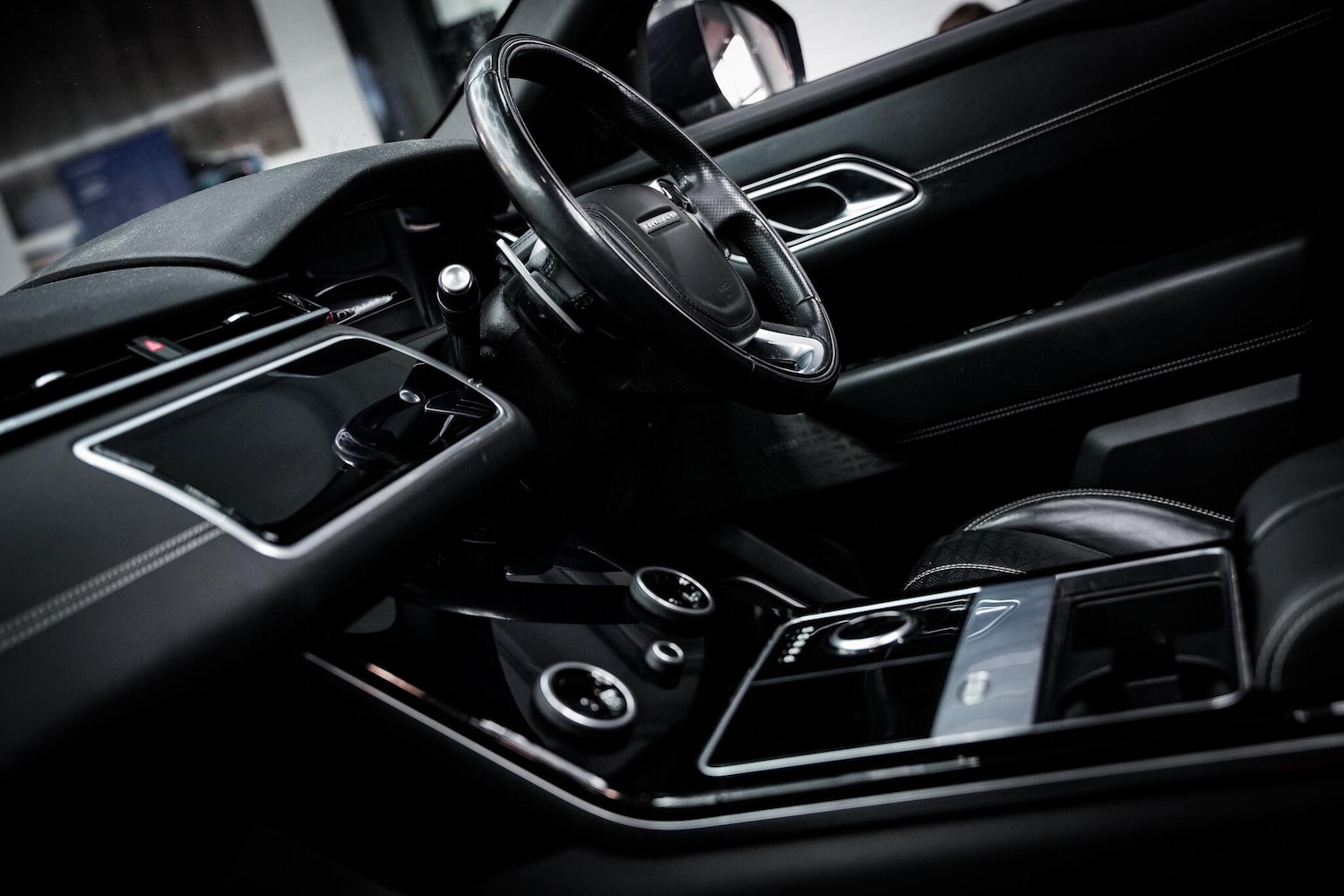 Used Land Rover Range Rover Velar 2020 for sale - 76660452: Photo 6