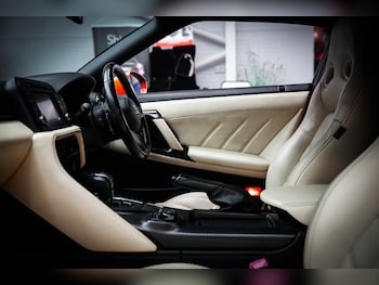 Used Nissan GT-R 2016 for sale - 78878361: Photo