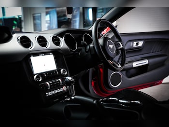 Used Ford Mustang 2018 for sale - 79373677: Photo