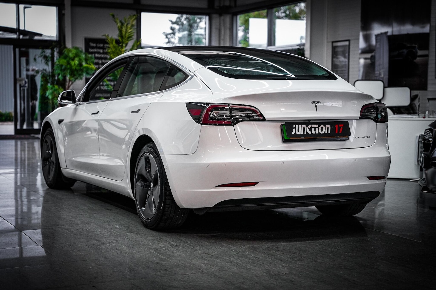 Used Tesla Model 3 2020 for sale - 76660369: Photo 13