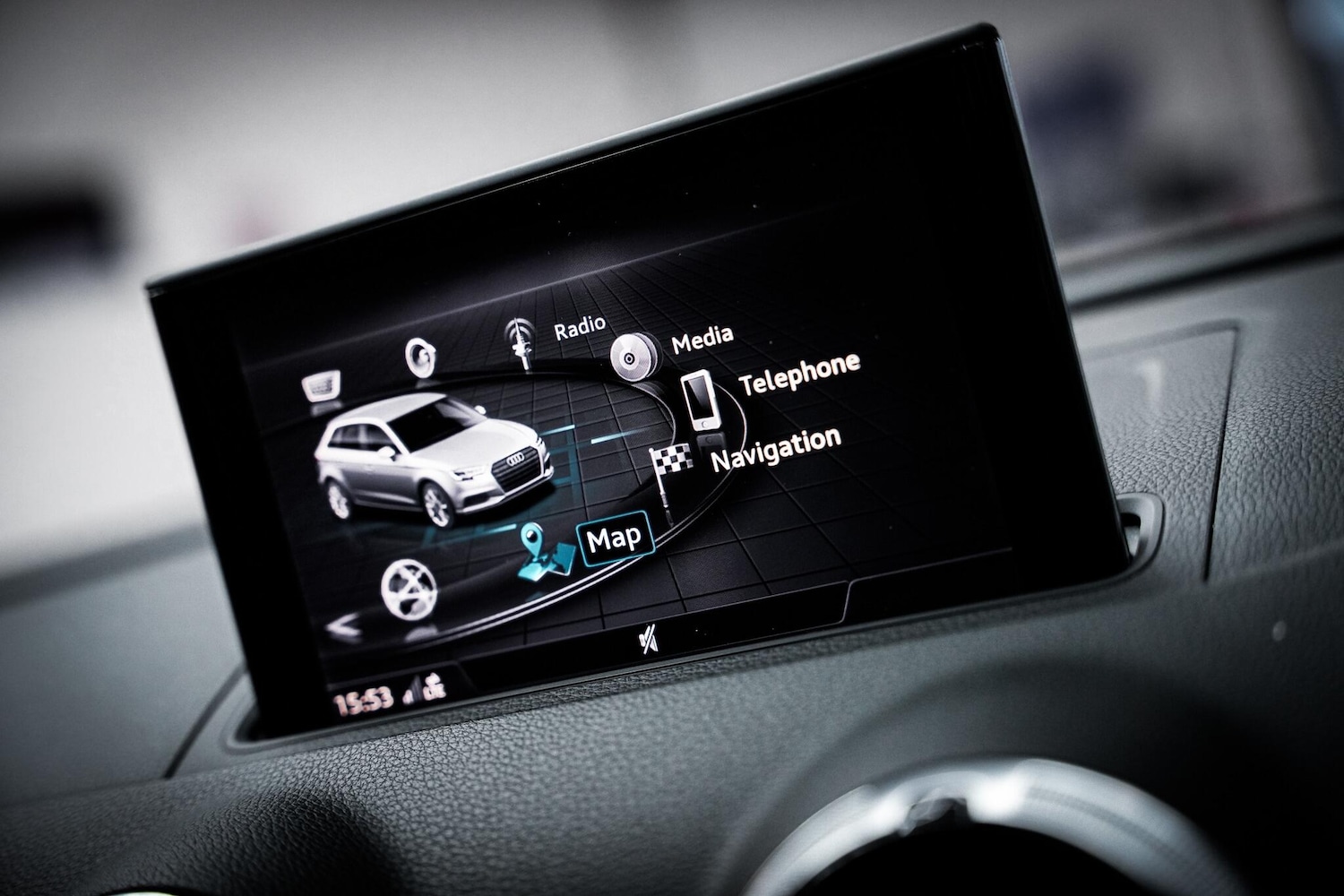 Used Audi A3 2017 for sale - 77130797: Photo 7