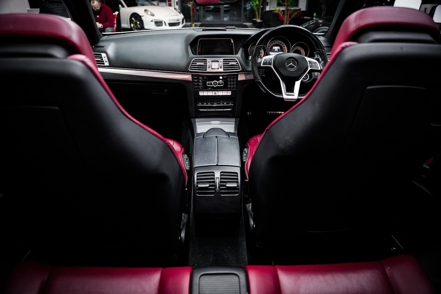 Used Mercedes-Benz E Class 2014 for sale - 76781732: Photo 21