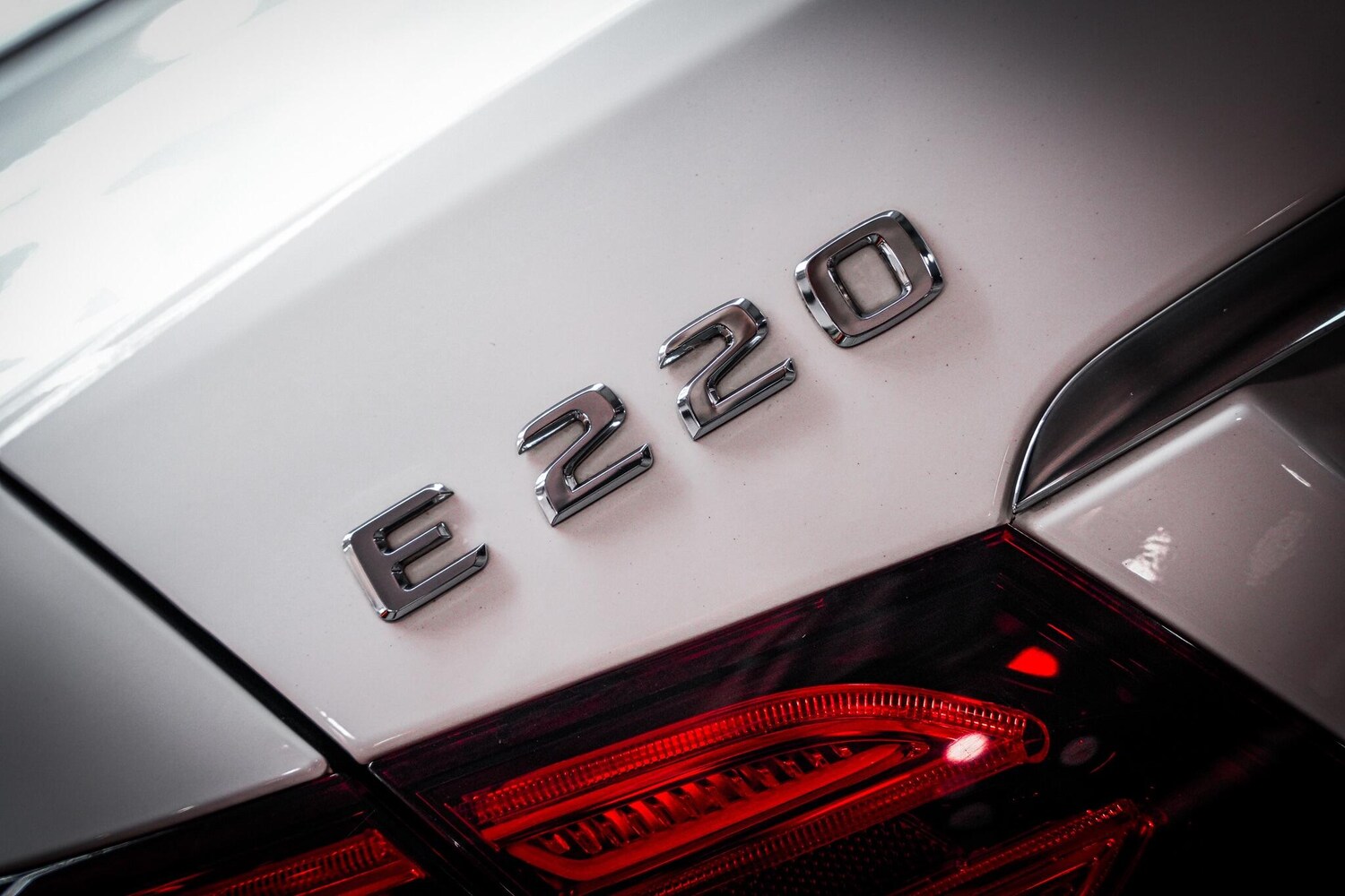 Used Mercedes-Benz E Class 2014 for sale - 76781732: Photo 36