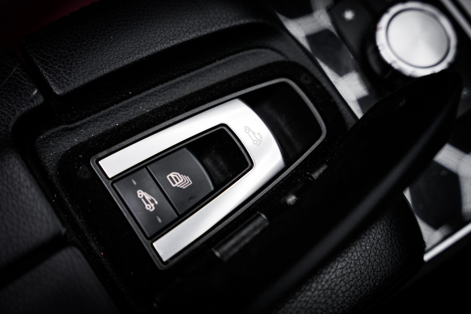 Used Mercedes-Benz E Class 2014 for sale - 76781732: Photo 46