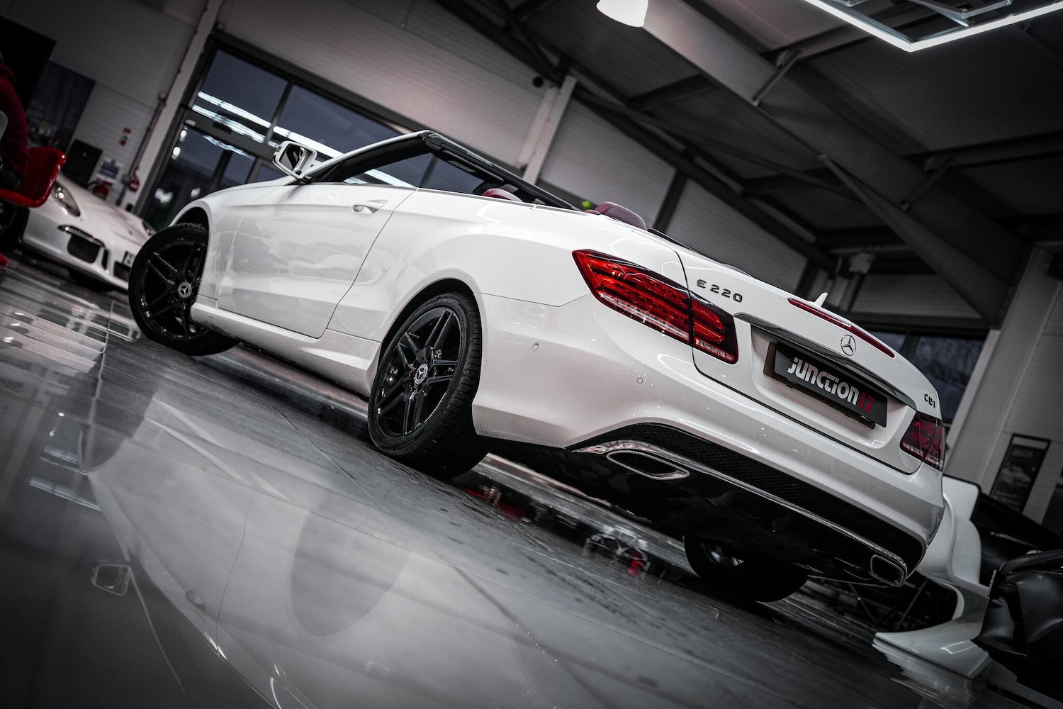 Used Mercedes-Benz E Class 2014 for sale - 76781732: Photo 6