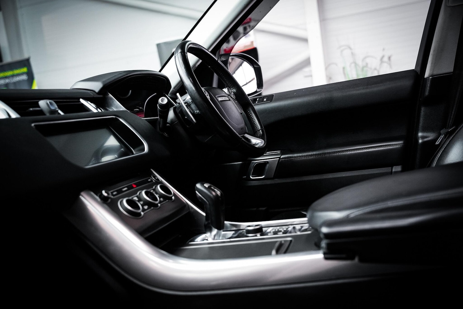 Used Land Rover Range Rover Sport for sale - 77611408: Photo 4