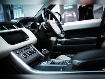 Used Land Rover Range Rover Sport 2017 for sale - 79621460: Photo