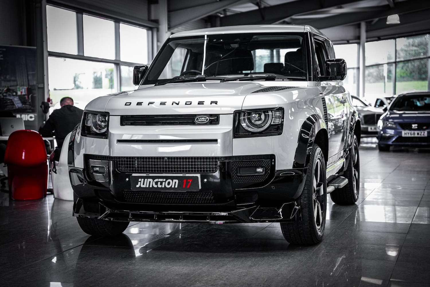 Used Land Rover Defender 90 2022 for sale - 78019543: Photo 14