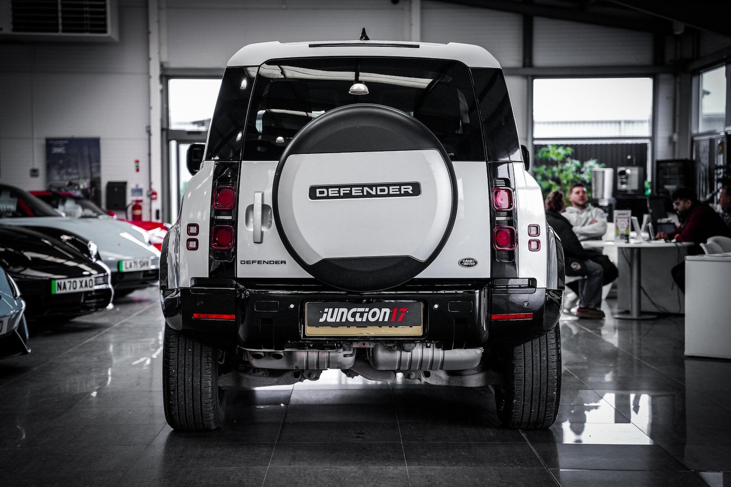 Used Land Rover Defender 90 2022 for sale - 78019543: Photo 16