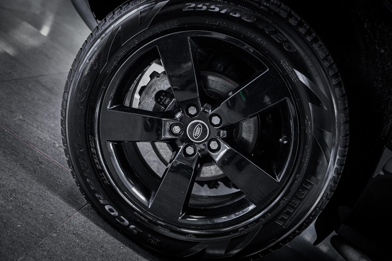 Used Land Rover Defender 90 2022 for sale - 78019543: Photo 28