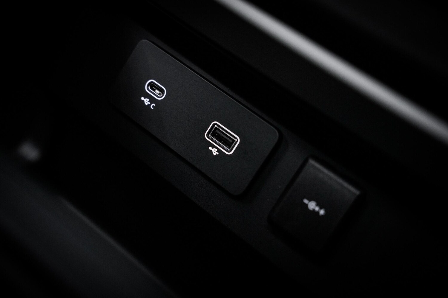 Used Land Rover Defender 90 2022 for sale - 78019543: Photo 48