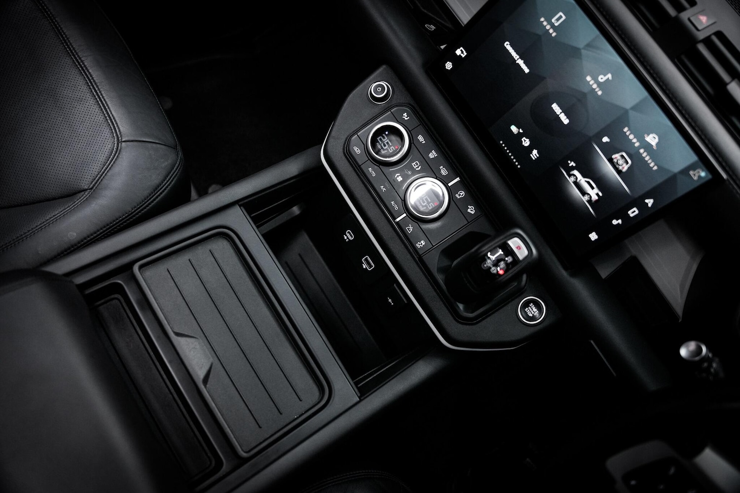 Used Land Rover Defender 90 2022 for sale - 78019543: Photo 6