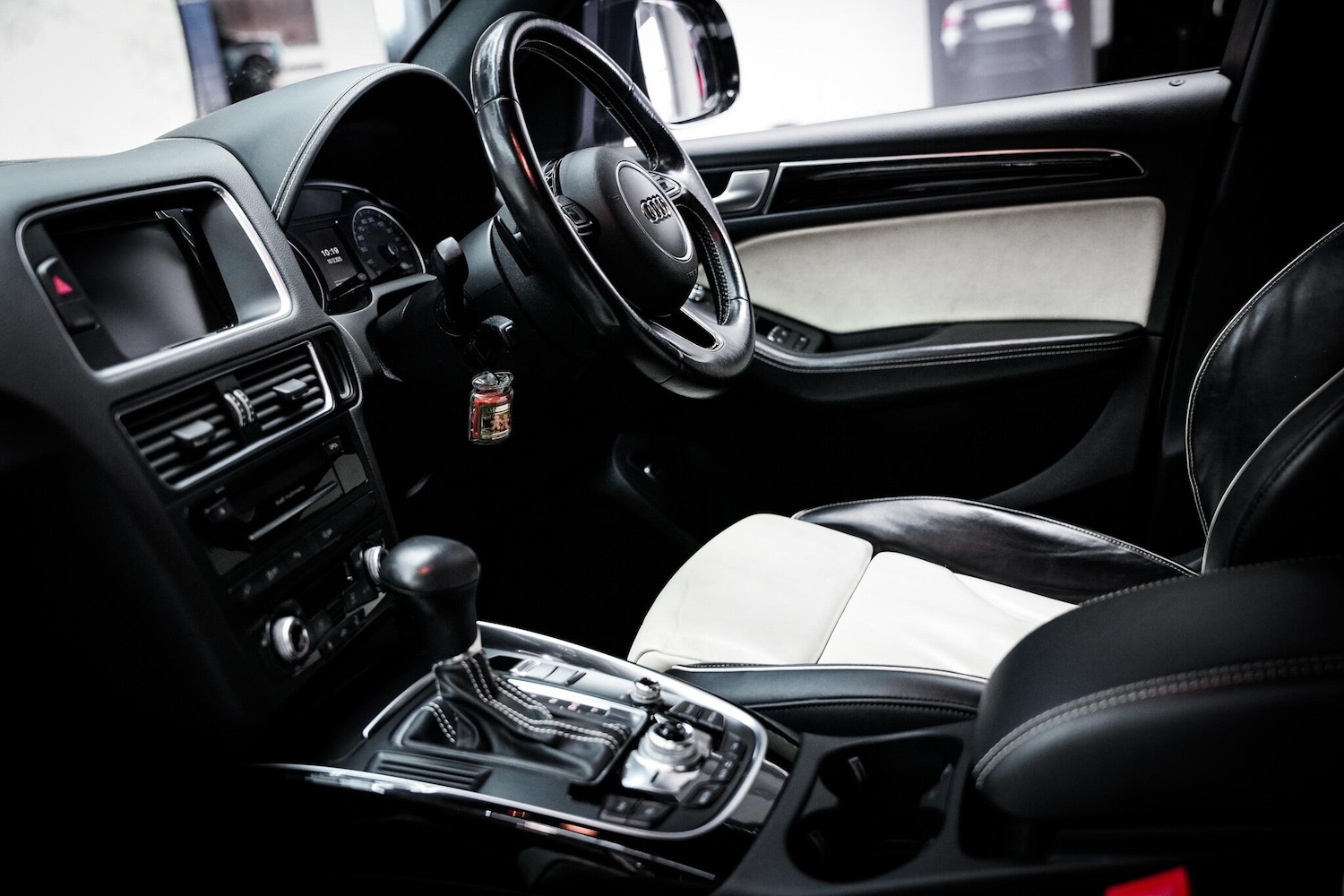 Used Audi Q5 for sale - 76839730: Photo 3