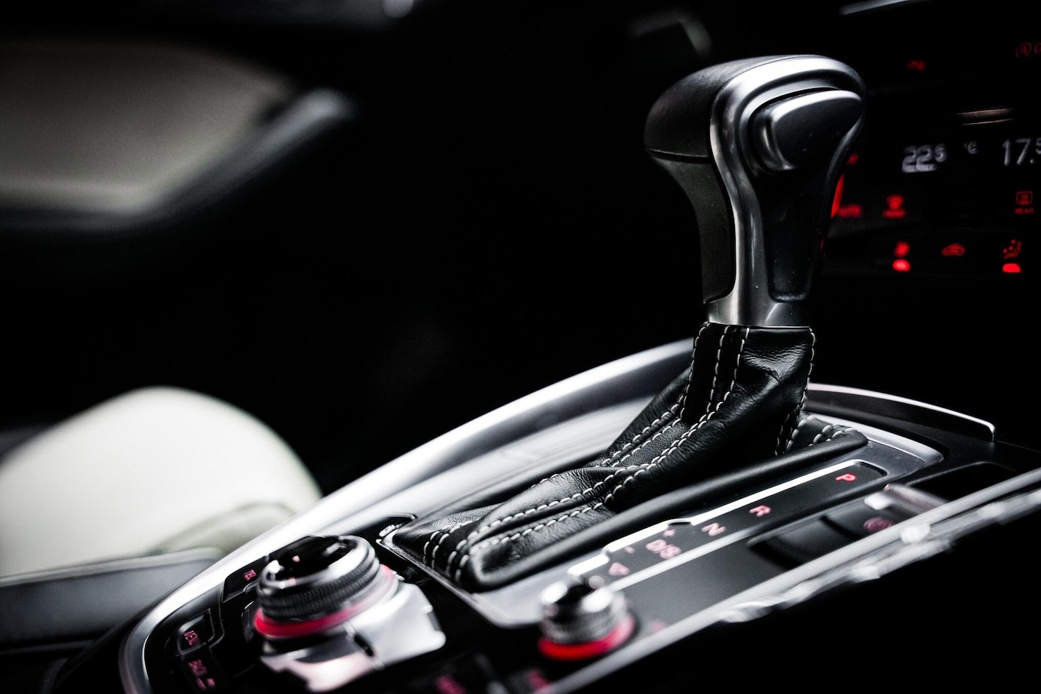 Used Audi Q5 for sale - 76839730: Photo 37