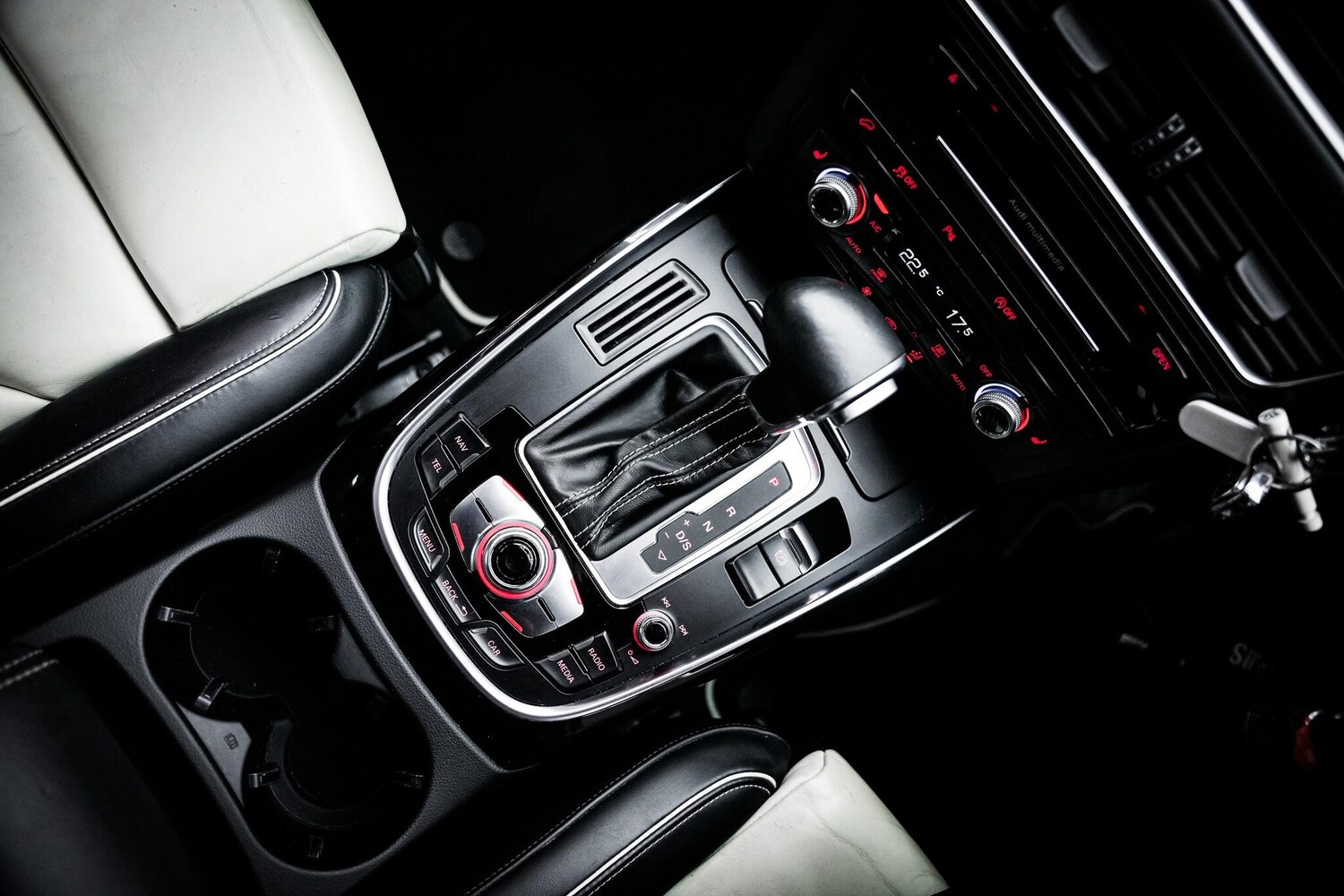 Used Audi Q5 for sale - 76839730: Photo 5