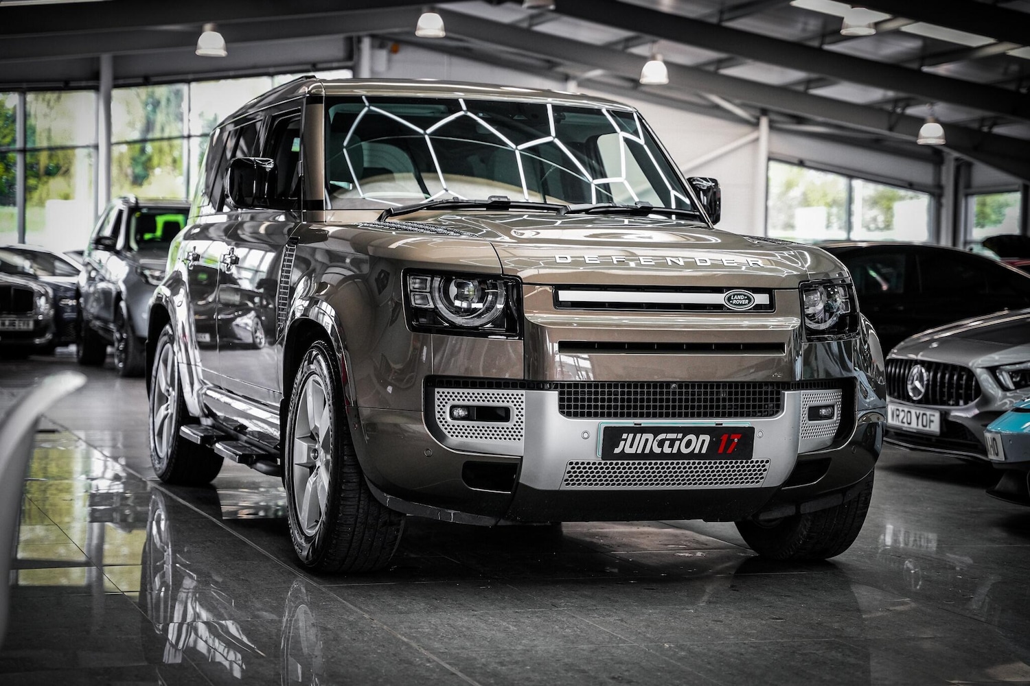 Used Land Rover Defender 110 2022 for sale - 78170928: Photo 12