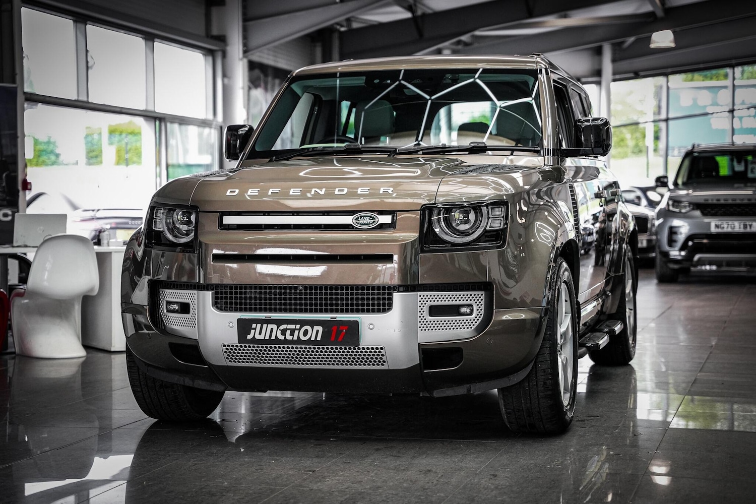 Used Land Rover Defender 110 2022 for sale - 78170928: Photo 14