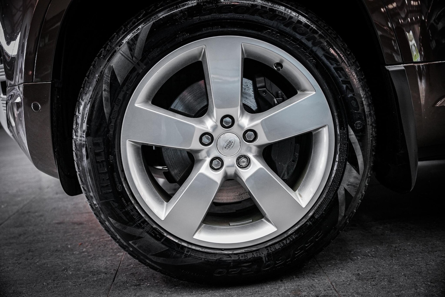 Used Land Rover Defender 110 2022 for sale - 78170928: Photo 31