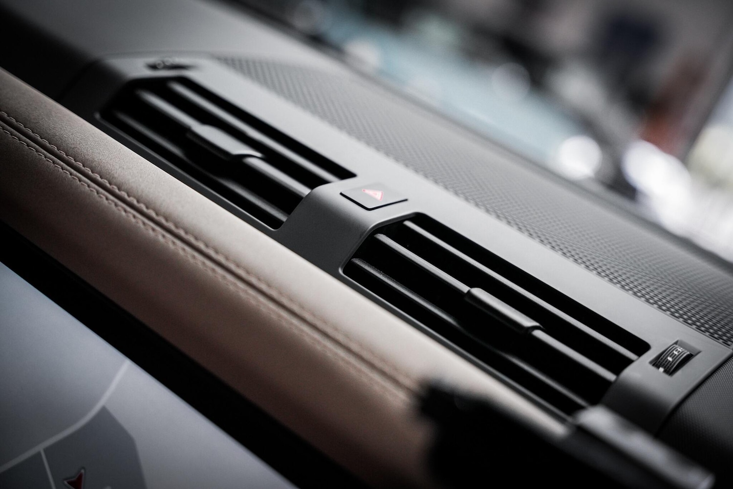 Used Land Rover Defender 110 2022 for sale - 78170928: Photo 47