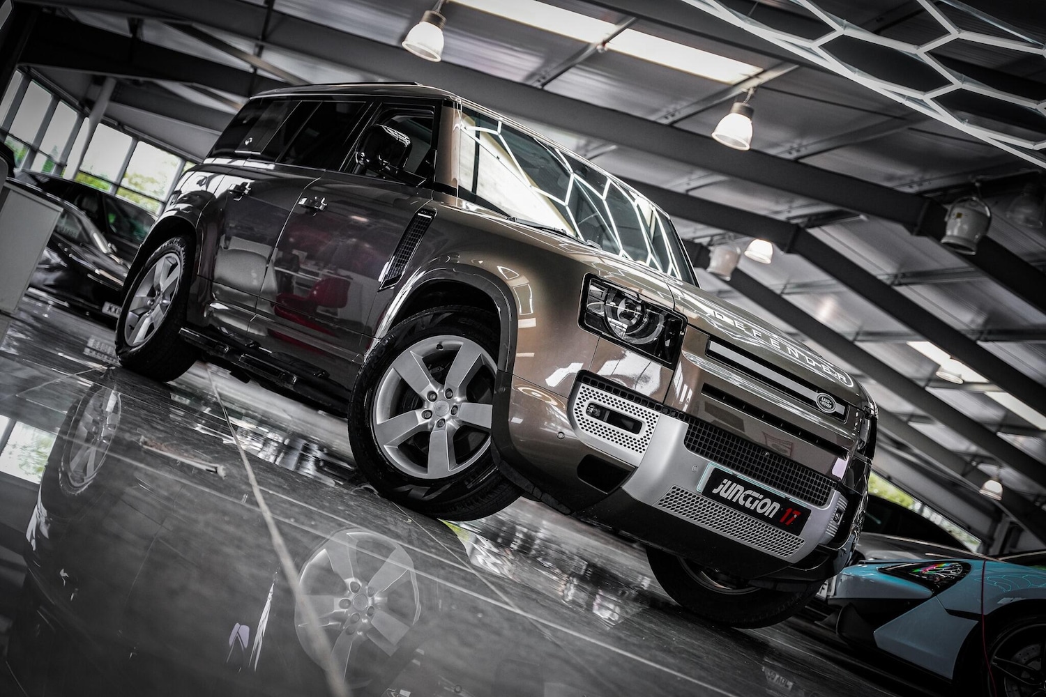 Used Land Rover Defender 110 2022 for sale - 78170928: Photo 9