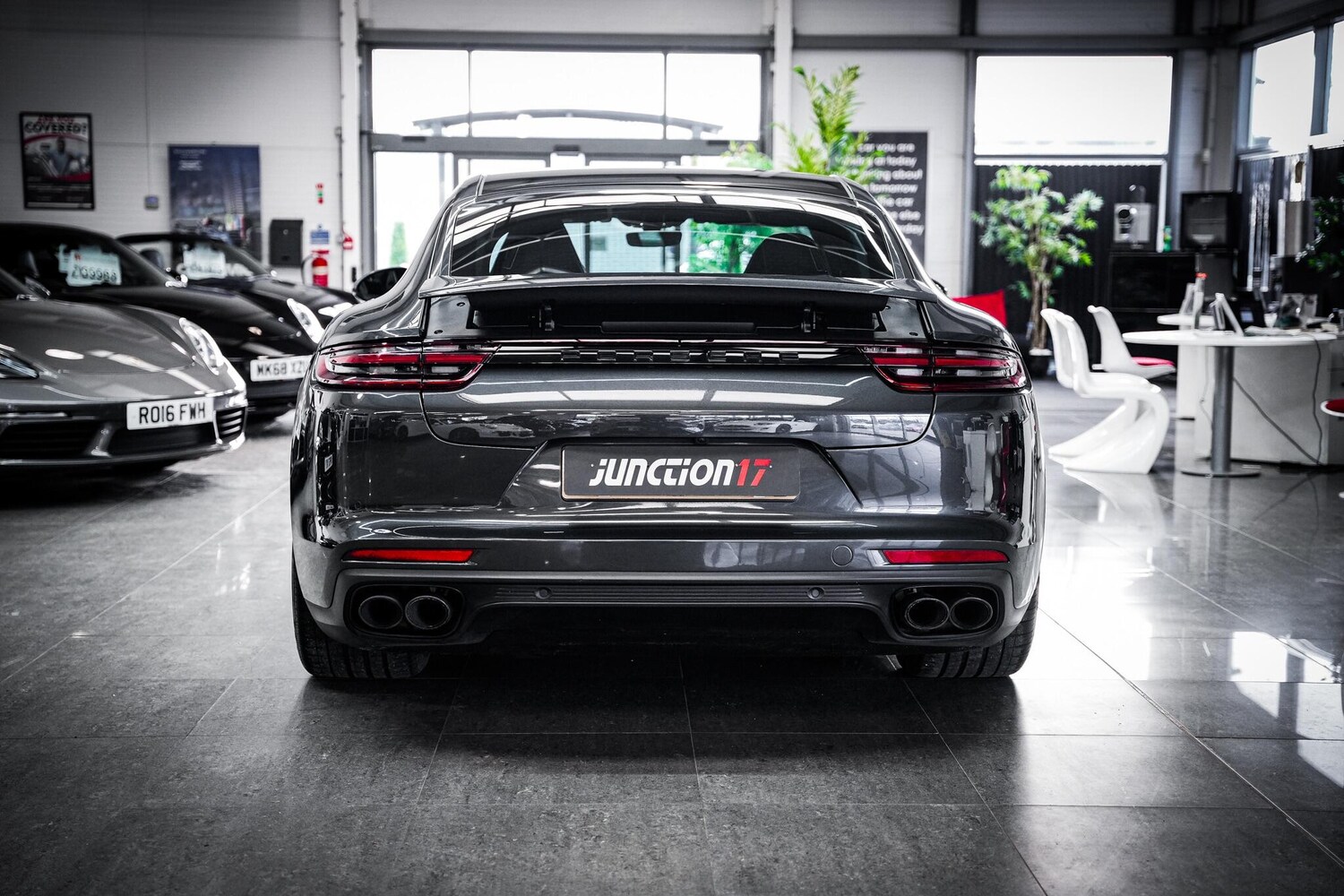 Used Porsche Panamera 2018 for sale - 77882057: Photo 14