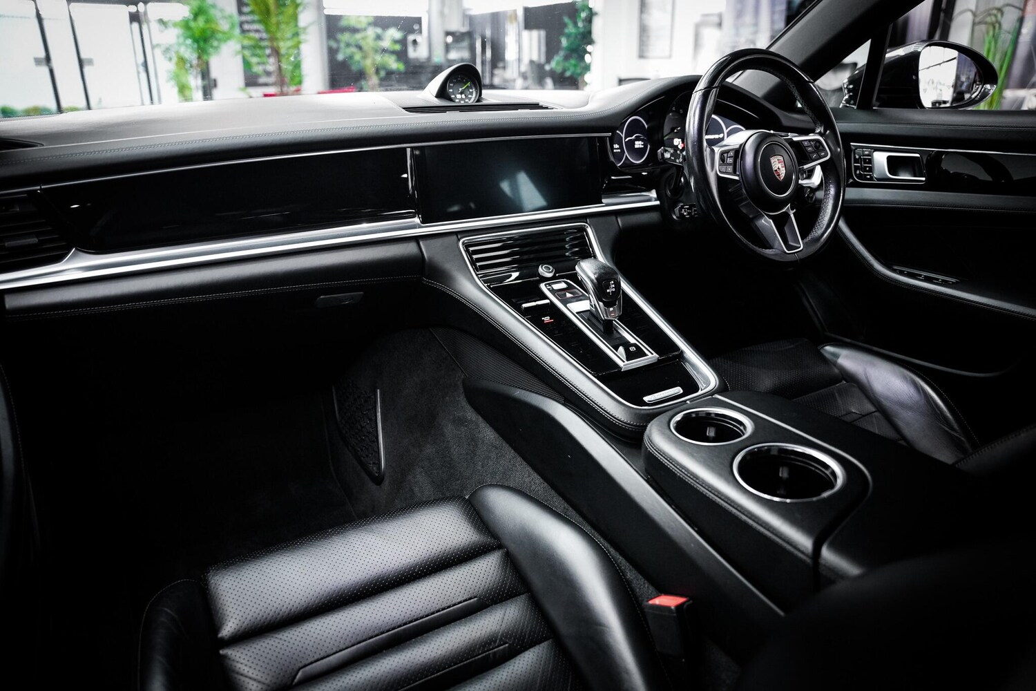 Used Porsche Panamera 2018 for sale - 77882057: Photo 22