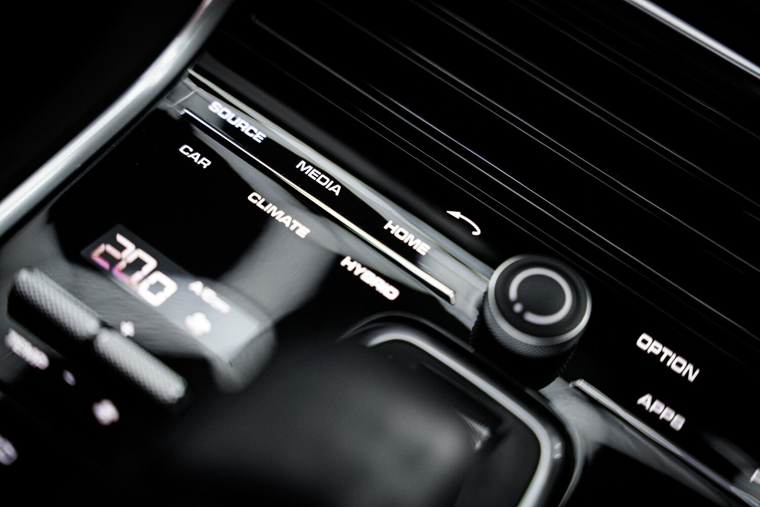 Used Porsche Panamera 2018 for sale - 77882057: Photo 49