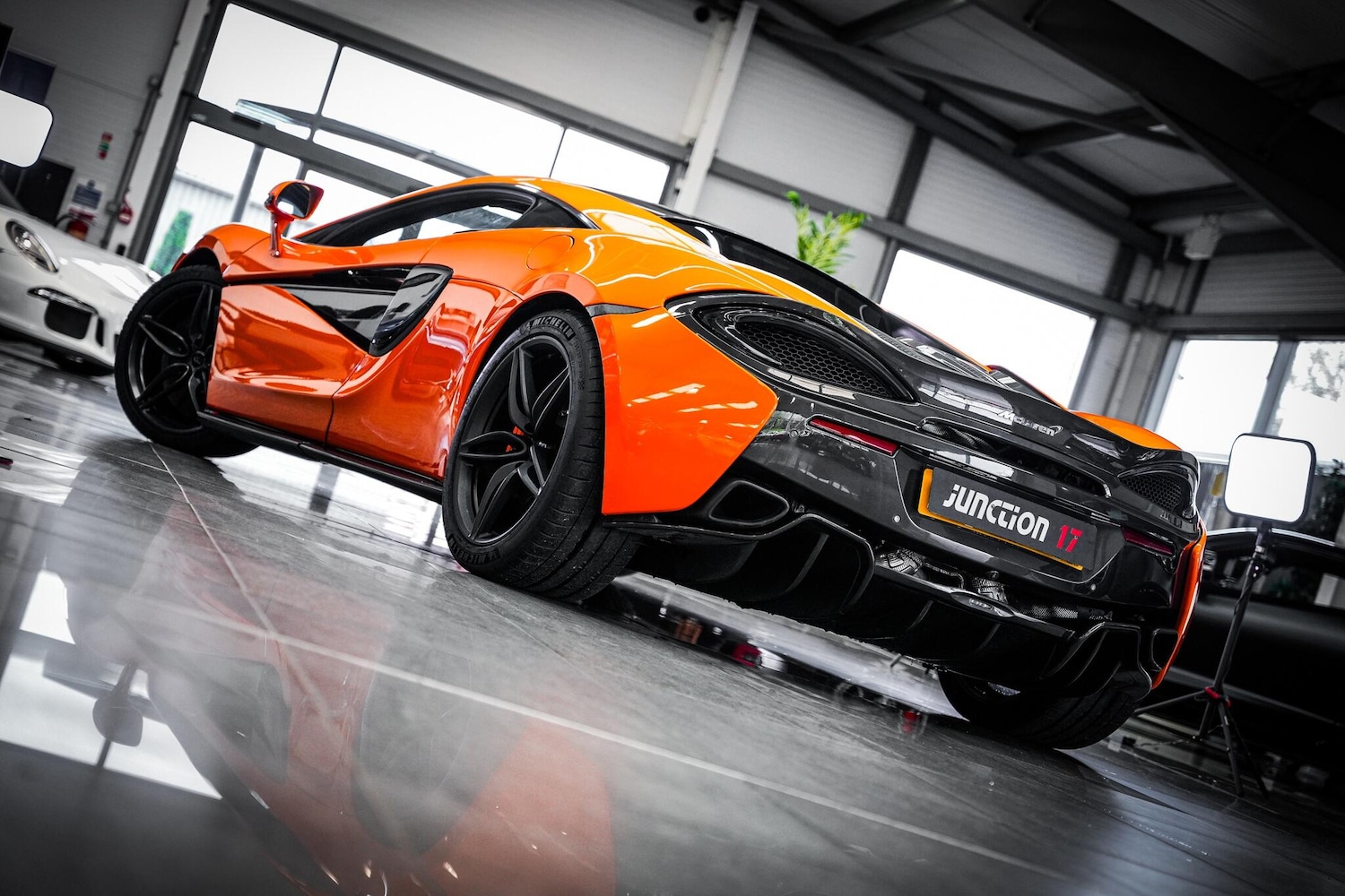 Used McLaren 570S 2016 for sale - 76728018: Photo 6