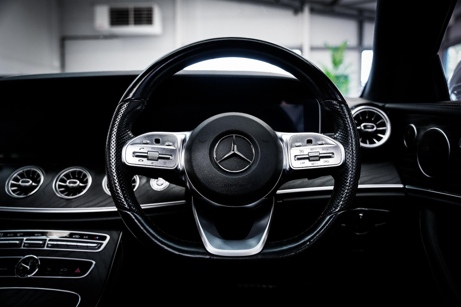 Used Mercedes-Benz E Class 2019 for sale - 76660468: Photo 20