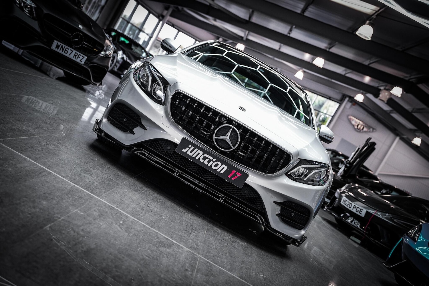 Used Mercedes-Benz E Class 2019 for sale - 76660468: Photo 5